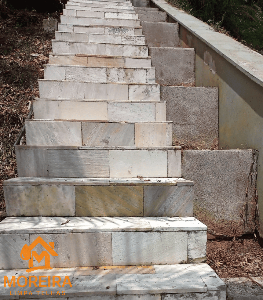 Escada depois da limpeza